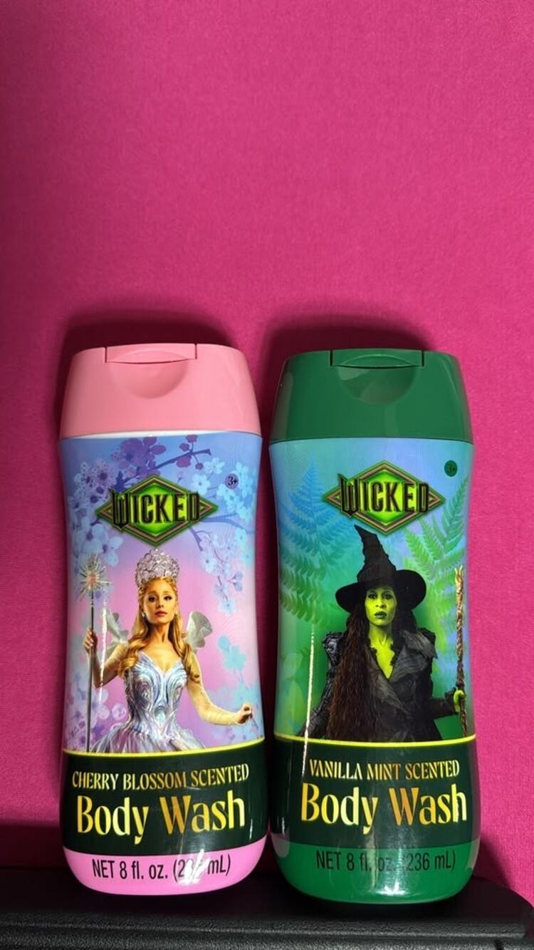 Wicked Body Wash Set Cherry Blossom & Vanilla Mint Scent 8oz Universal